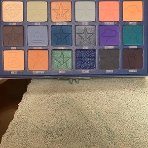 Jeffree Star Blue Blood Palette